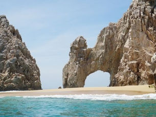 Discover Cabo attractions on your next vacation
